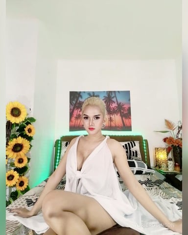 YurieRobinson photo