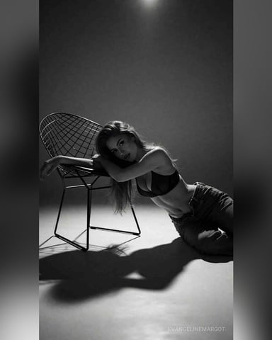 EvangelineMargot foto