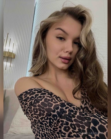 IsabellaValois Foto