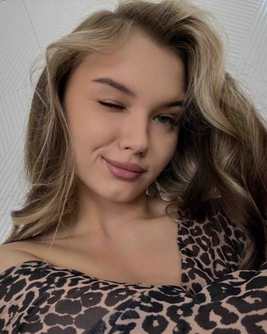 IsabellaValois Foto