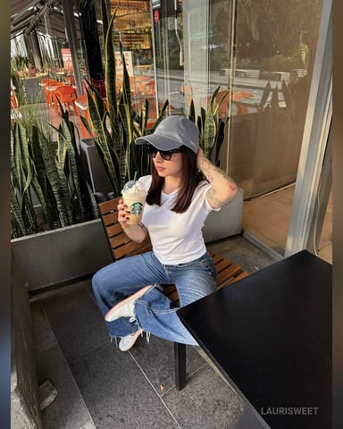 LauriSweet photo