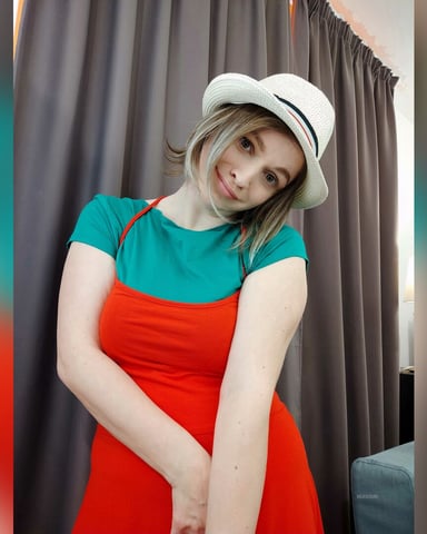 MiaSouri photo