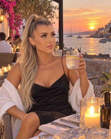 IvyDumont photo