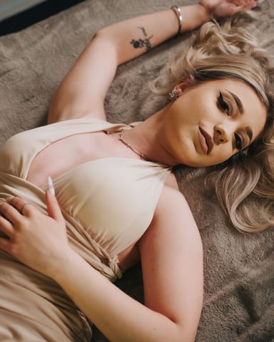 IvyNoir Foto