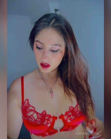 LukeAndSofiabl foto