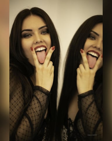 CamilaGutierrez photo