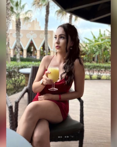 LucyJasmin, fotografie