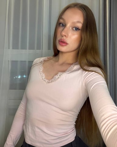 ChloeSmi photo