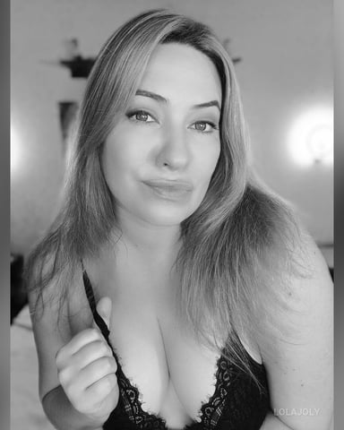 LolaJoly photo