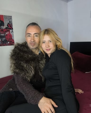 ScarletAndNico photo 3