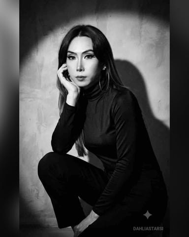 DahliaStarsi photo