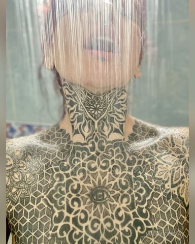 LolaVioleta photo
