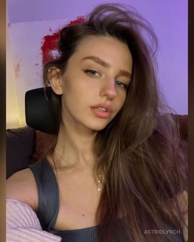 AstridLynch Foto 2