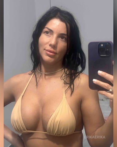 ErikaErika Foto
