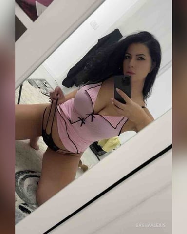 SashaAlexis foto