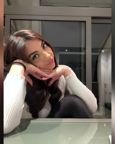 ReneeLovat Foto