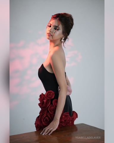 YsabellaDeLauer photo