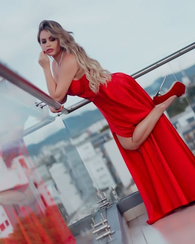 CarlaAndersen photo