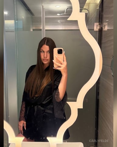 CarlyFelde foto