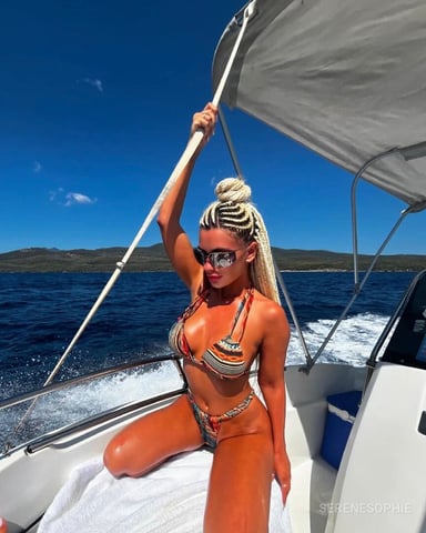 SereneSophie Foto