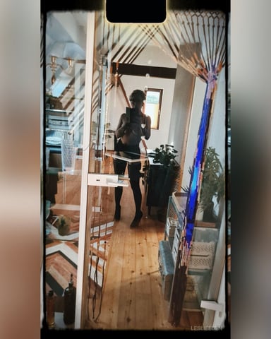 LeslieEden, fotografie
