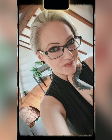 LeslieEden, fotografie