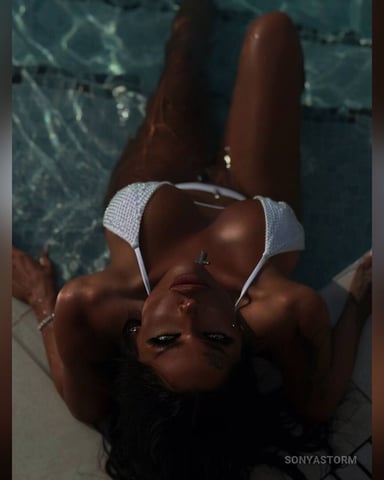 SonyaStorm, fotografie