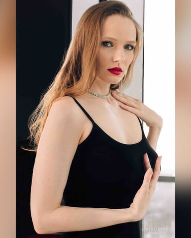LanaLunar foto