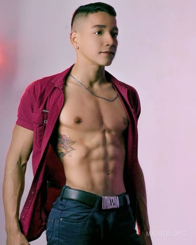 MathewLopez foto