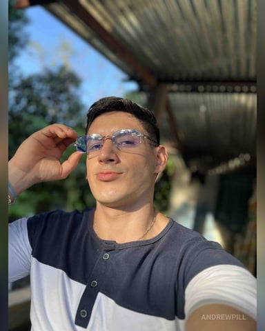 AndrewPill foto