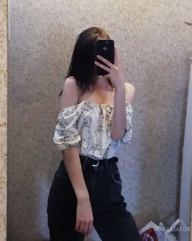 EmilliaFox photo