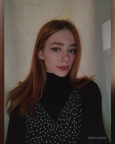 EmilliaFox photo