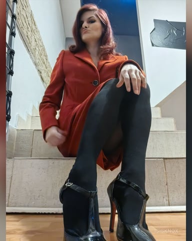IsisKnox foto