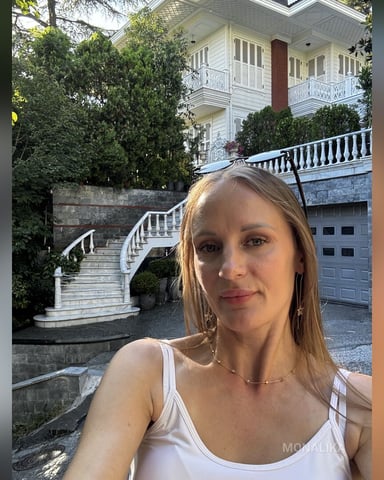 MonaLika foto