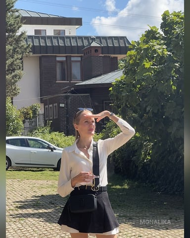 MonaLika foto