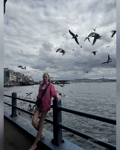 MonaLika foto