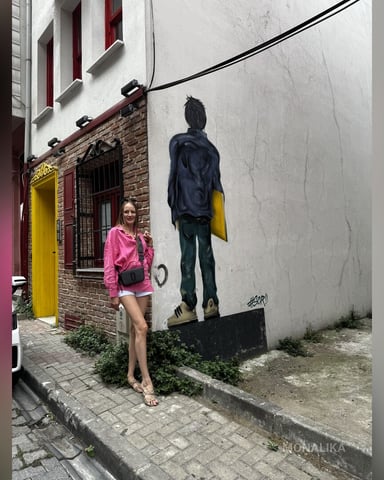 MonaLika foto