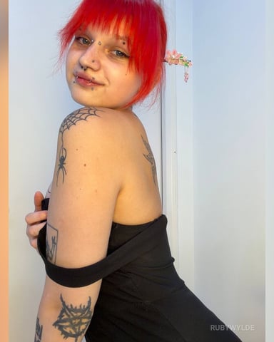 RubyWylde Foto 16