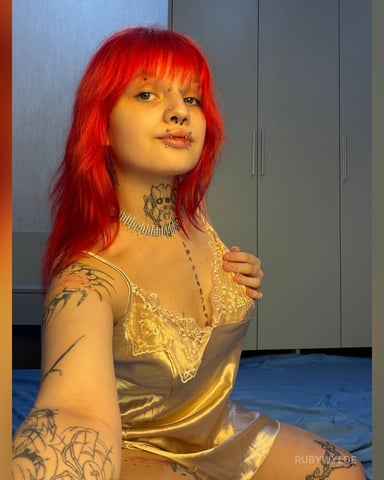 RubyWylde Foto 13
