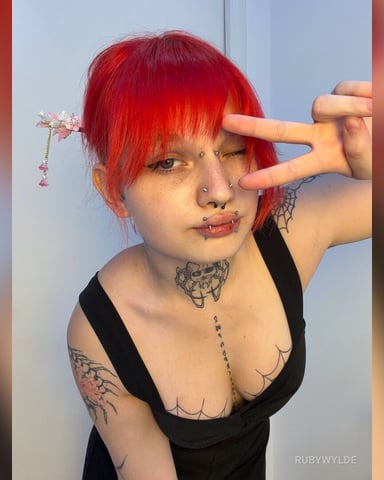 RubyWylde Foto 15