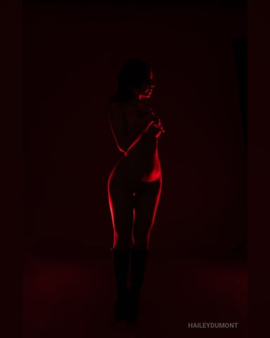 HaileyDumont photo