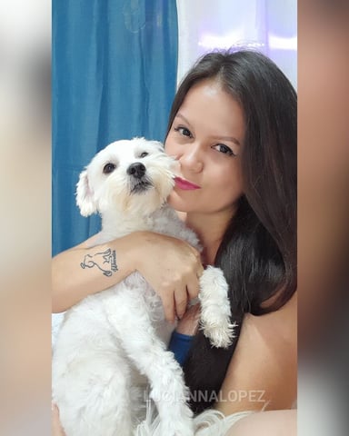 LuciannaLopez foto