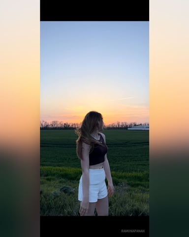 RamonaPanah Foto