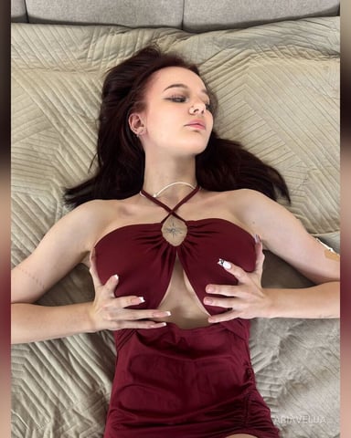 AriaVelua foto