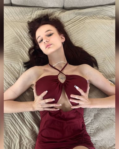 AriaVelua foto