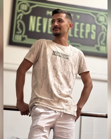 HayesNova foto