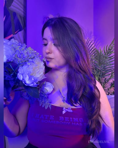 EmmaDelivil photo 3