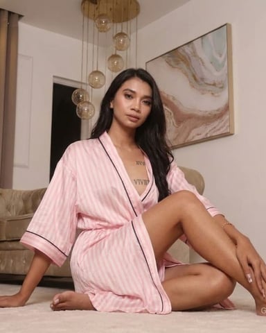 GeorgaSterling photo