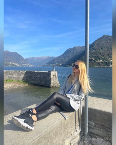 JulianaBlueness Foto