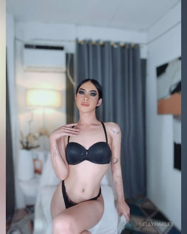 KellyHarley photo